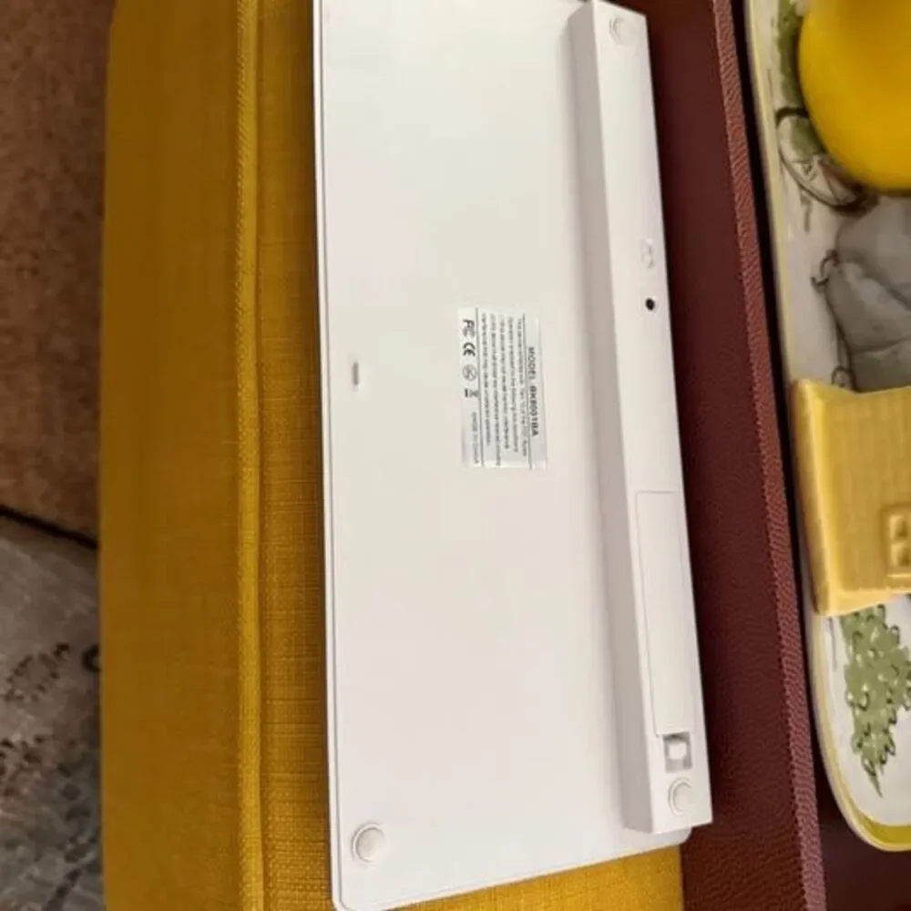 Bluetooth Keyboard for Mac BKB800 wireless